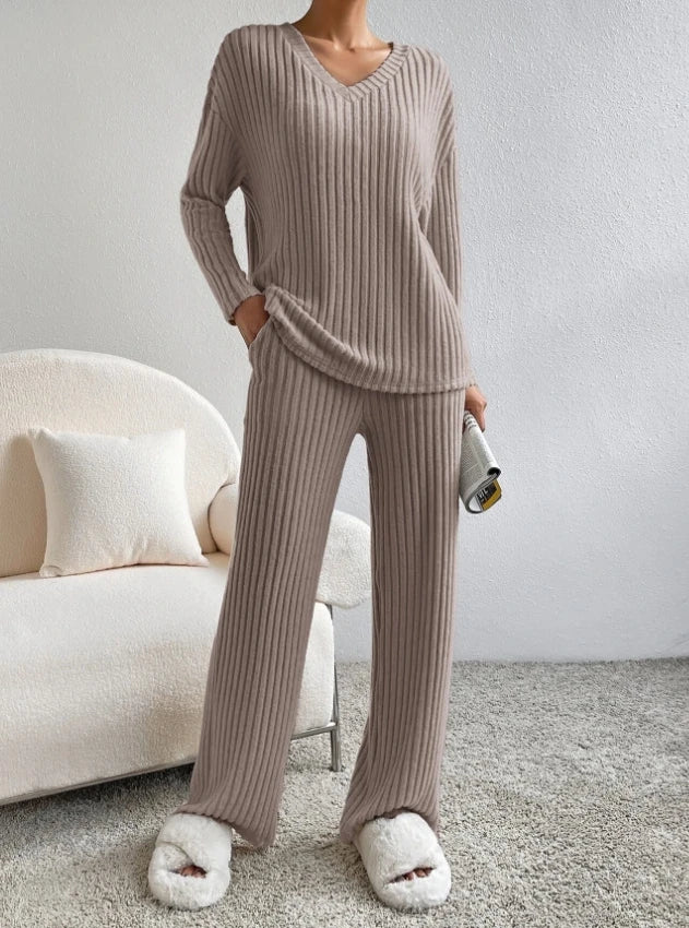 Casual 2-Piece Loungewear Set - MegaEssentials